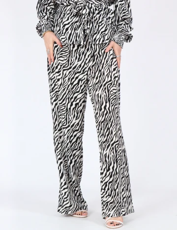 Pantaloni Only, alb/negru