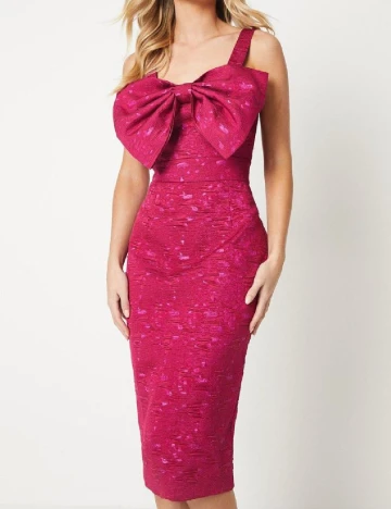 Rochie medie Coast, roz