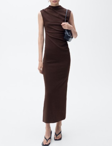 
						Rochie lunga Mango, maro
