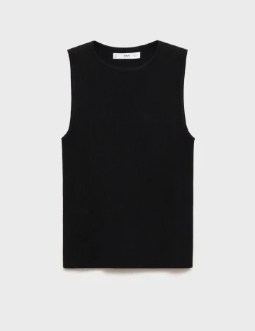 Maiou Mango, negru