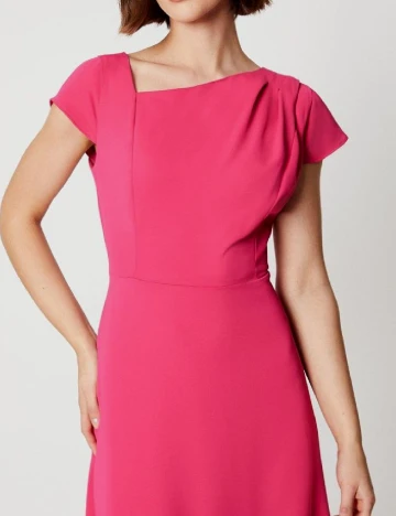 Rochie medie Coast, roz