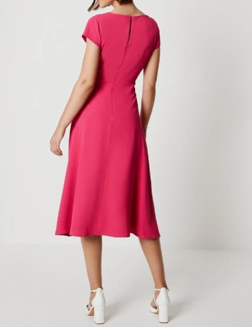 Rochie medie Coast, roz