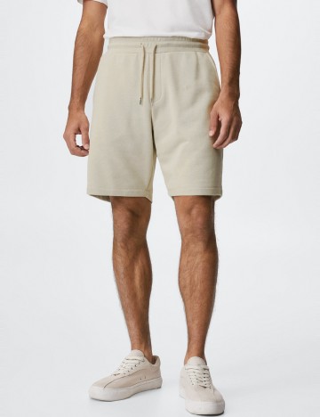 
						Pantaloni scurti Mango, bej