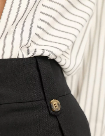 Pantaloni scurti ASOS, negru