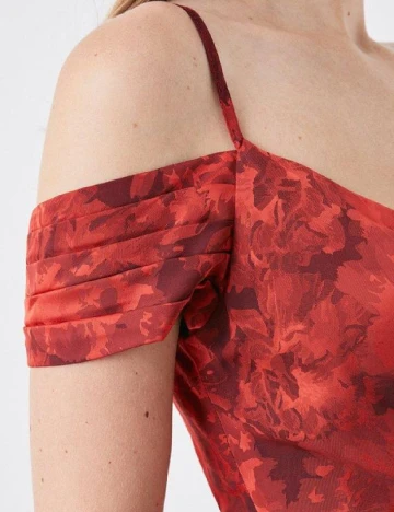 Rochie medie Coast, rosu