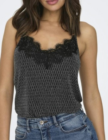 
						Maiou Only, negru