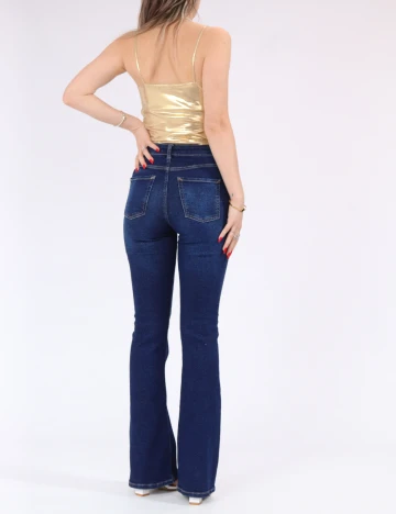 Body Only, auriu