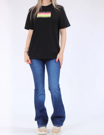 Tricou Only, negru