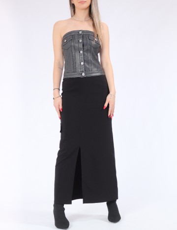 
						Fusta Only, negru