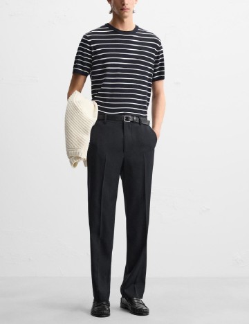 
						Tricou Zara, bleumarin inchis