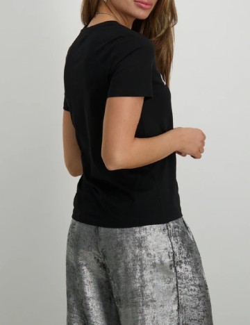 Tricou Only, negru