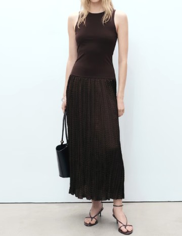 
						Rochie lunga Mango, maro