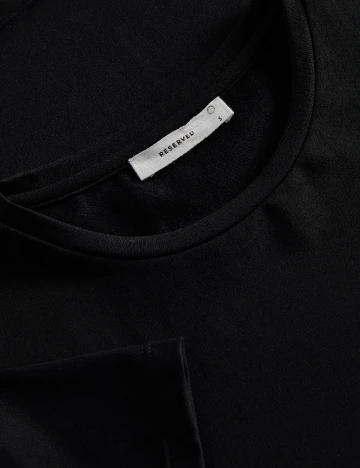 Top Reserved, negru
