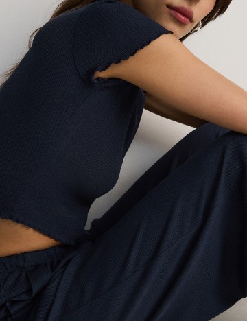 Top Reserved, bleumarin