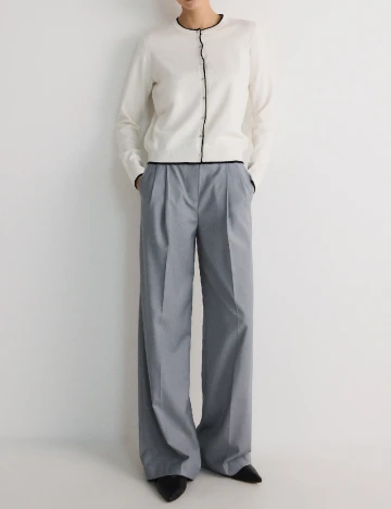 Cardigan Reserved, ecru