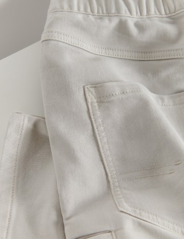 Pantaloni scurti Reserved, bej