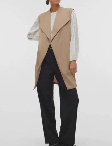 Vesta Vero Moda, maro