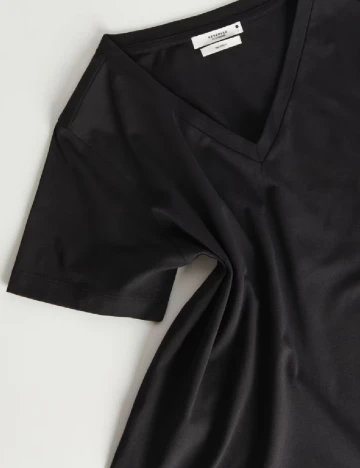 Tricou Reserved, negru