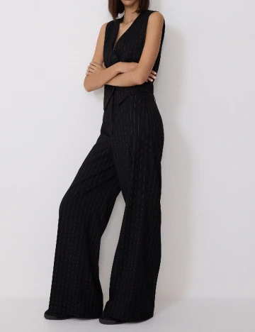 Vesta Reserved, negru Negru