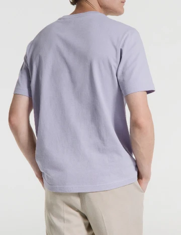 Tricou Reserved, mov