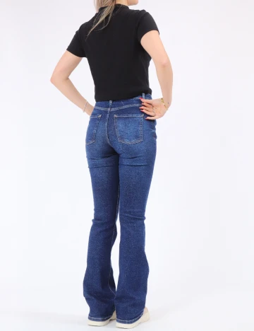 Top Pieces, negru