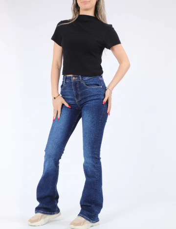 Top Pieces, negru