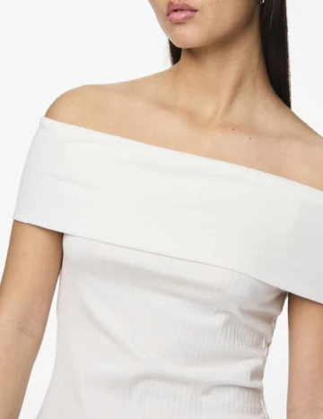 Top Pieces, alb