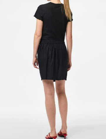 Fusta Pieces, negru