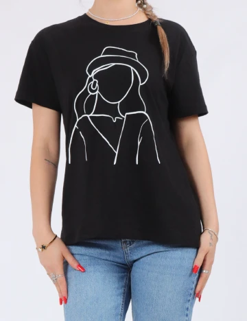 Tricou Pieces, negru