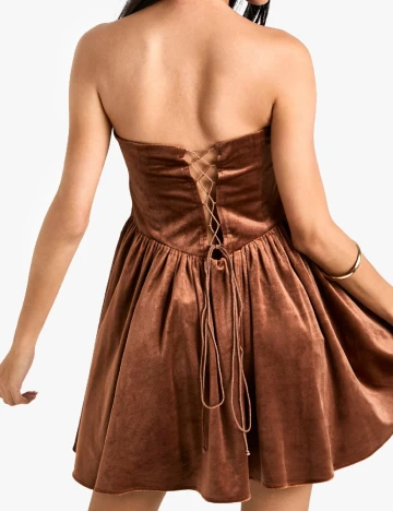 Rochie scurta Boohoo, maro