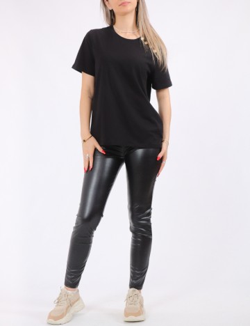 
						Tricou Vero Moda, negru