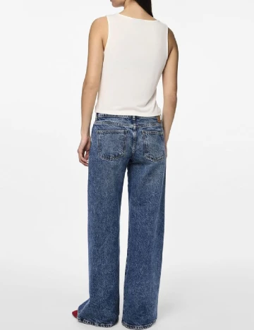 Top Pieces, alb