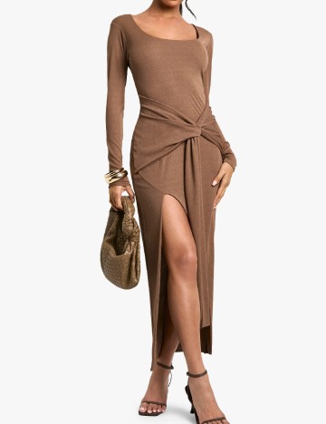 
						Rochie lunga Boohoo, maro