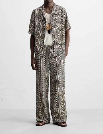 
						Pantaloni Zara, ecru/negru