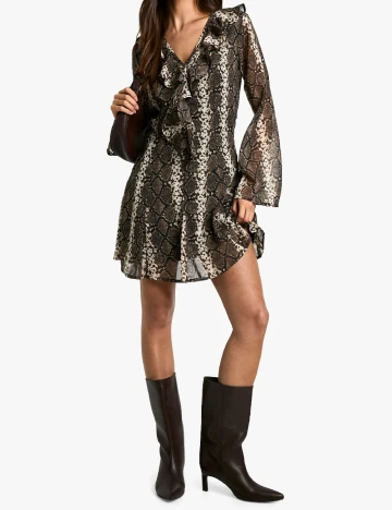 Rochie scurta Boohoo, imprimeu sarpe