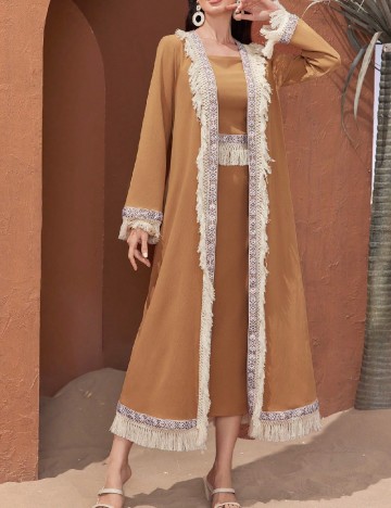 
						Rochie medie SHEIN, maro