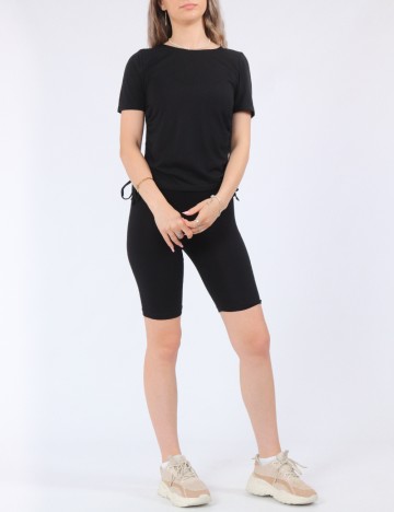 Tricou Pieces, negru