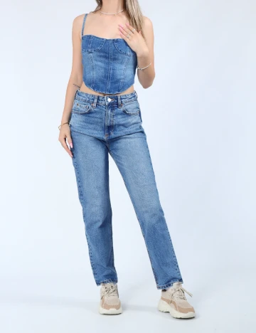 Top PRETTYLITTLETHING, albastru Albastru