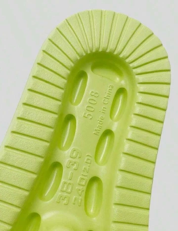 Slapi SHEIN, verde