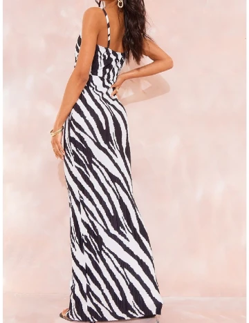 Rochie lunga PRETTYLITTLETHING, negru Negru