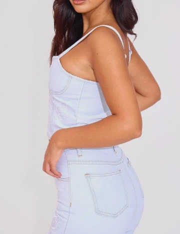 Top PRETTYLITTLETHING, bleu Albastru