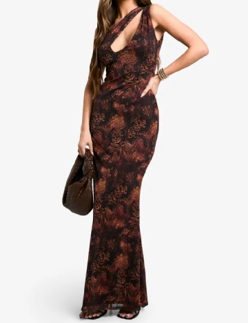 
						Rochie lunga Boohoo, maro