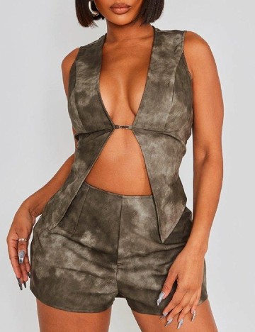 
						Vesta PRETTYLITTLETHING, gri