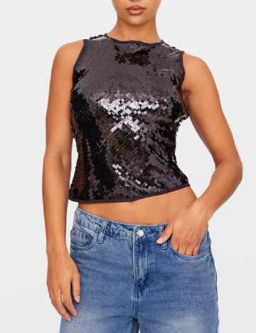 
						Top PRETTYLITTLETHING, negru