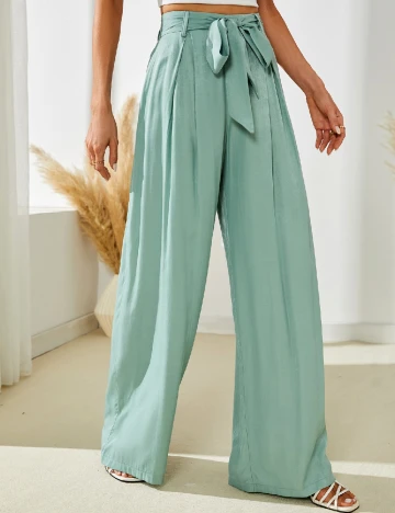 Pantaloni SHEIN, verde
