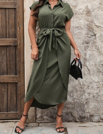 
						Rochie lunga SHEIN CURVE, verde