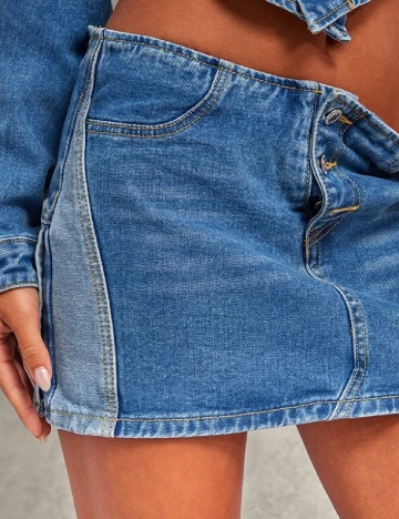 Fusta PRETTYLITTLETHING, albastru Albastru