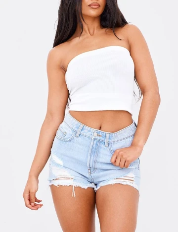 Pantaloni scurti PRETTYLITTLETHING, albastru