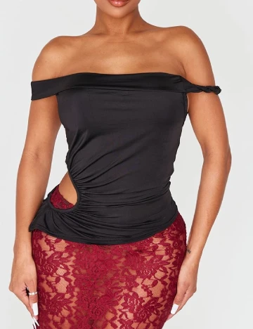 Top PRETTYLITTLETHING, negru