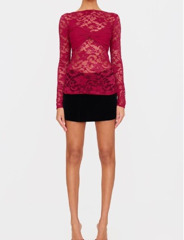 
						Bluza PRETTYLITTLETHING, visiniu